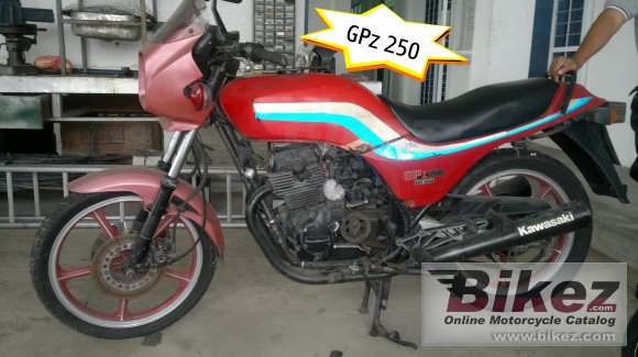 1983 Kawasaki GPZ 250 Belt Drive photo